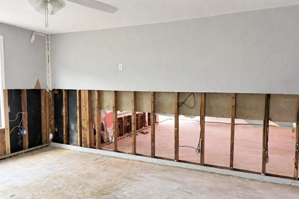 14033 Palm Street Madeira Beach FL 33708