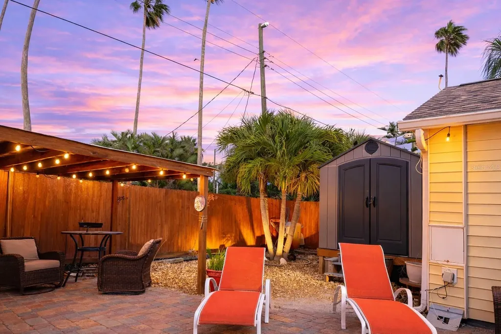 14033 Palm Street Madeira Beach FL 33708