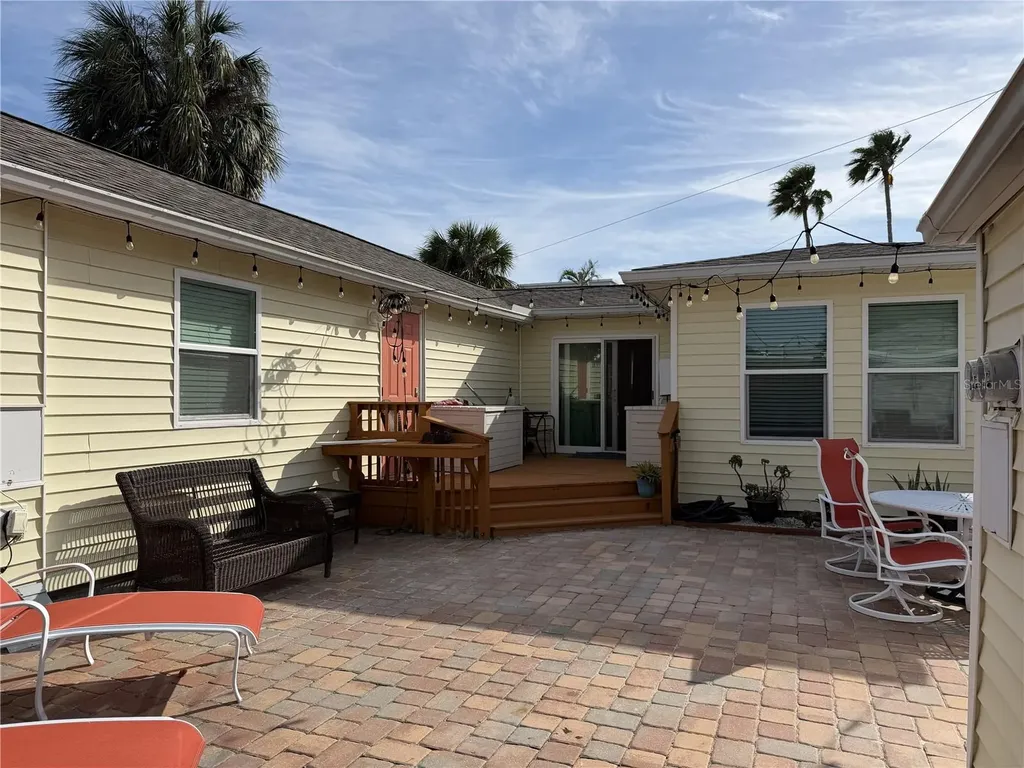 14033 Palm Street Madeira Beach FL 33708