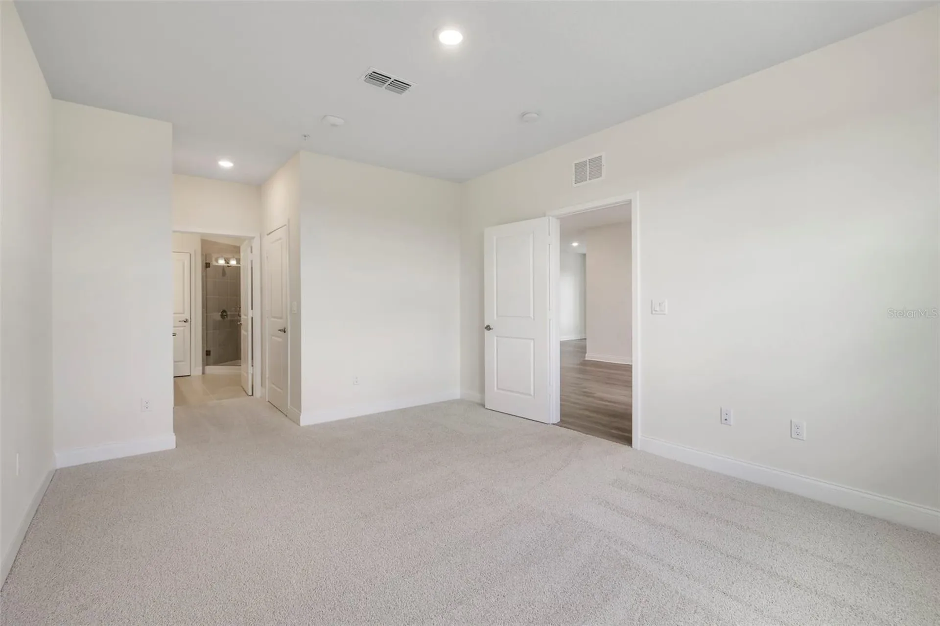 7545 Laureate Boulevard Orlando FL 32827