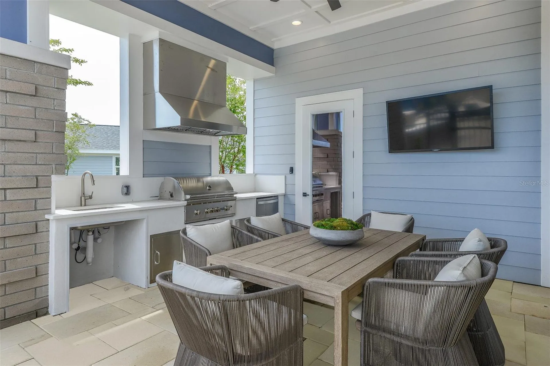 7545 Laureate Boulevard Orlando FL 32827