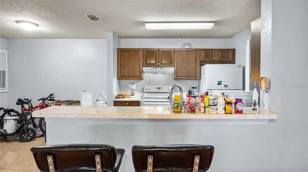5483 Vineland Road Orlando FL 32811