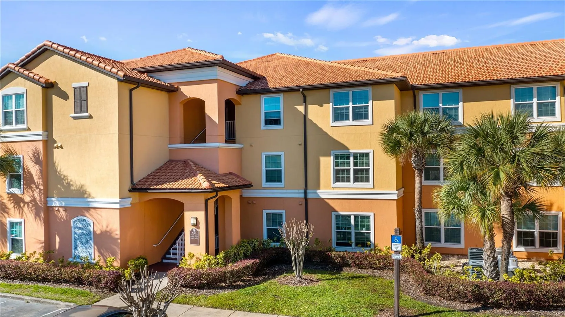 5483 Vineland Road Orlando FL 32811