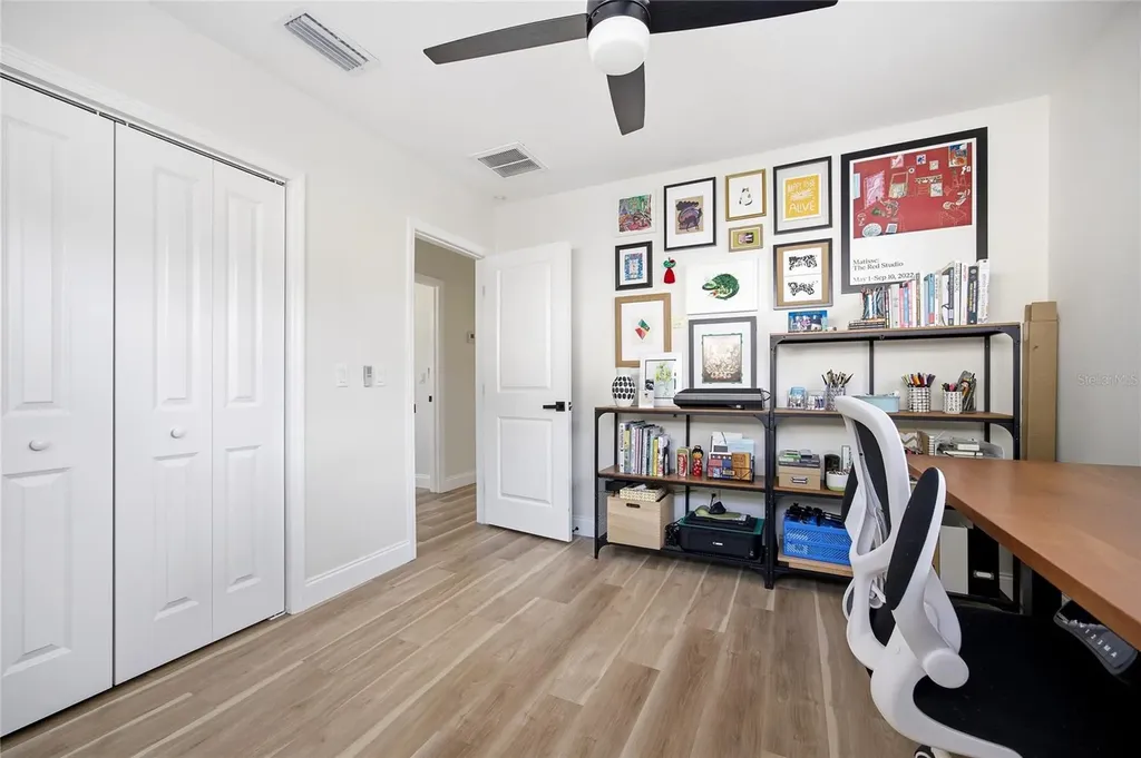 102 W Anglewood Drive Brandon FL 33511