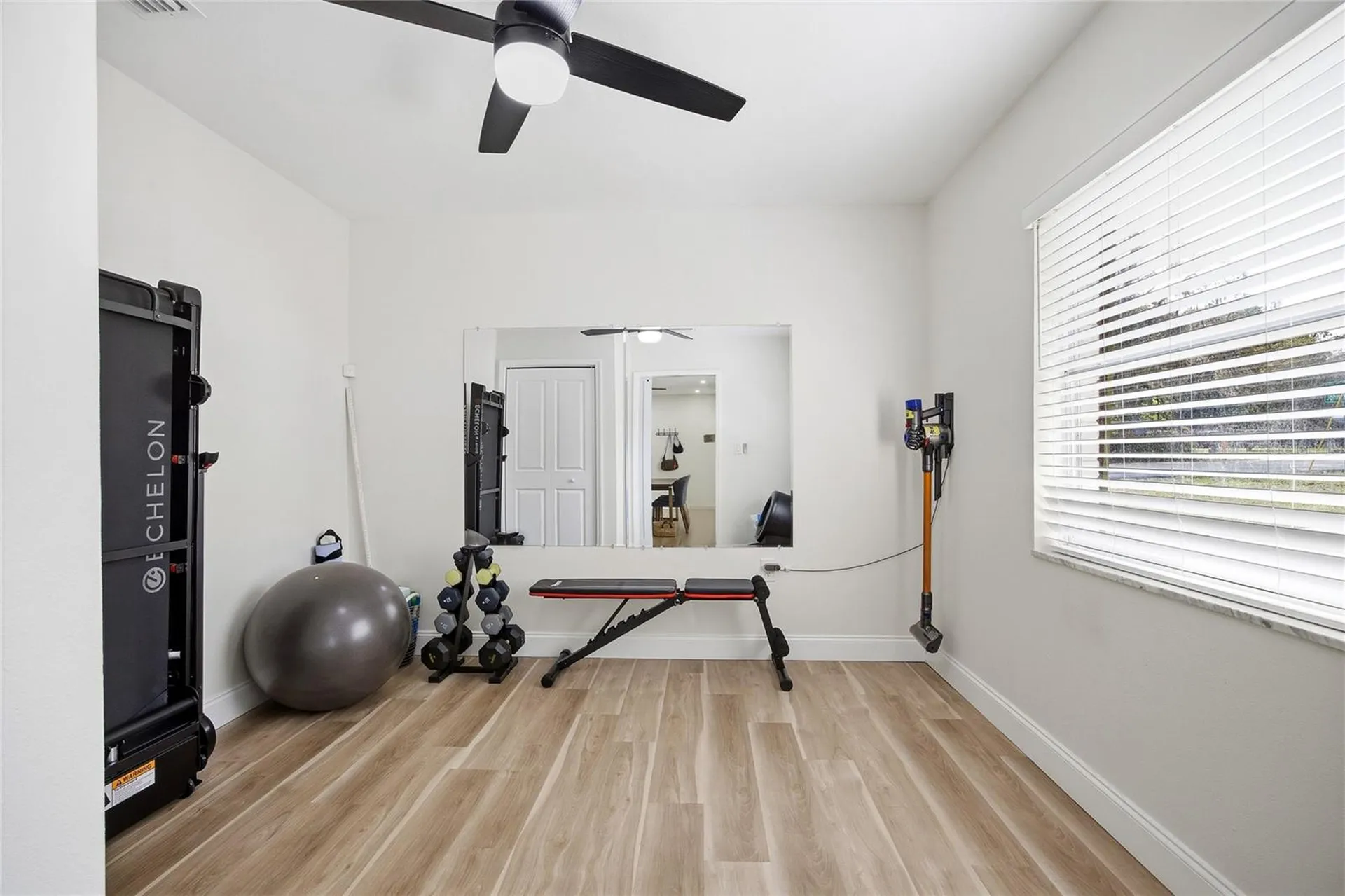 102 W Anglewood Drive Brandon FL 33511
