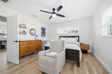 102 W Anglewood Drive Brandon FL 33511