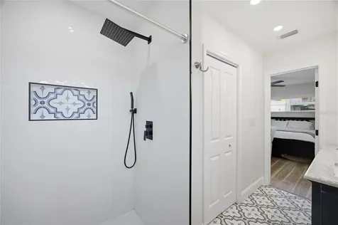102 W Anglewood Drive Brandon FL 33511