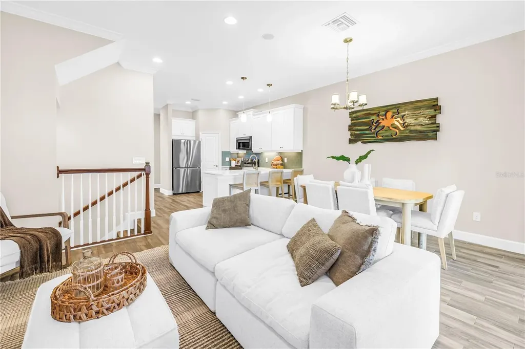 3207 Nautical Place S St Petersburg FL 33712