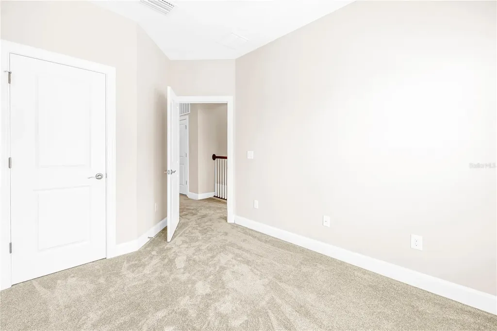 3207 Nautical Place S St Petersburg FL 33712