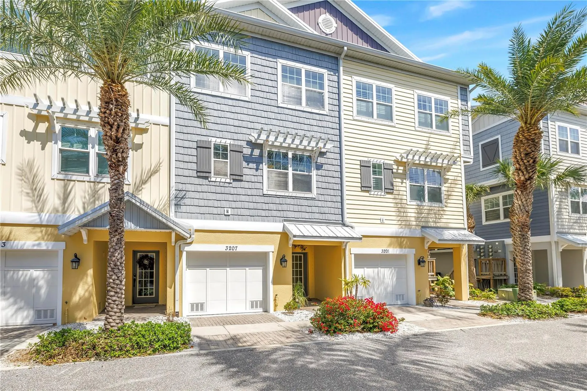 3207 Nautical Place S St Petersburg FL 33712