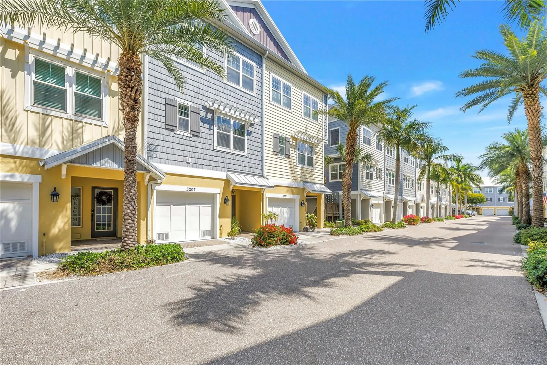3207 Nautical Place S St Petersburg FL 33712