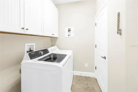 3207 Nautical Place S St Petersburg FL 33712