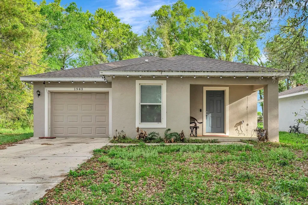 1943 W Elliott Street Lakeland FL 33805