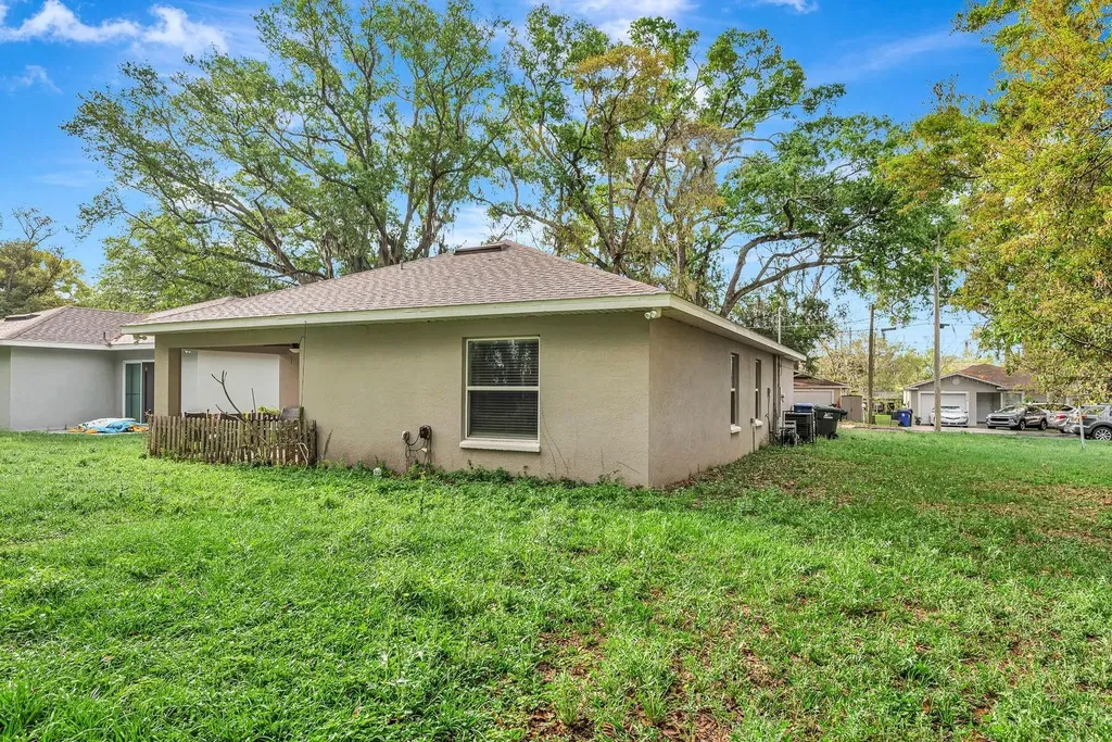 1943 W Elliott Street Lakeland FL 33805