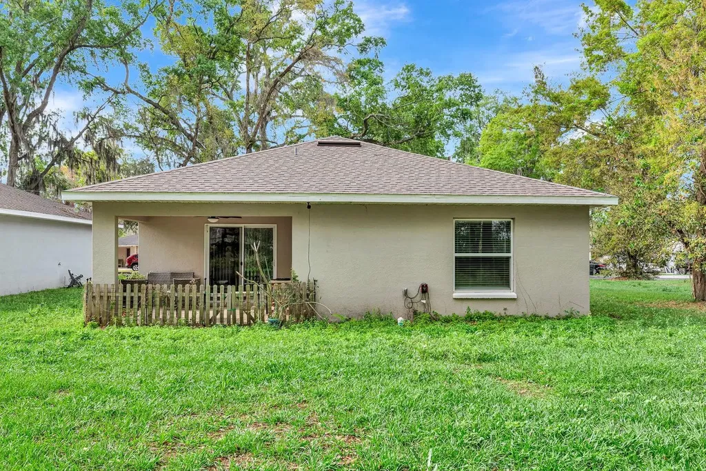 1943 W Elliott Street Lakeland FL 33805