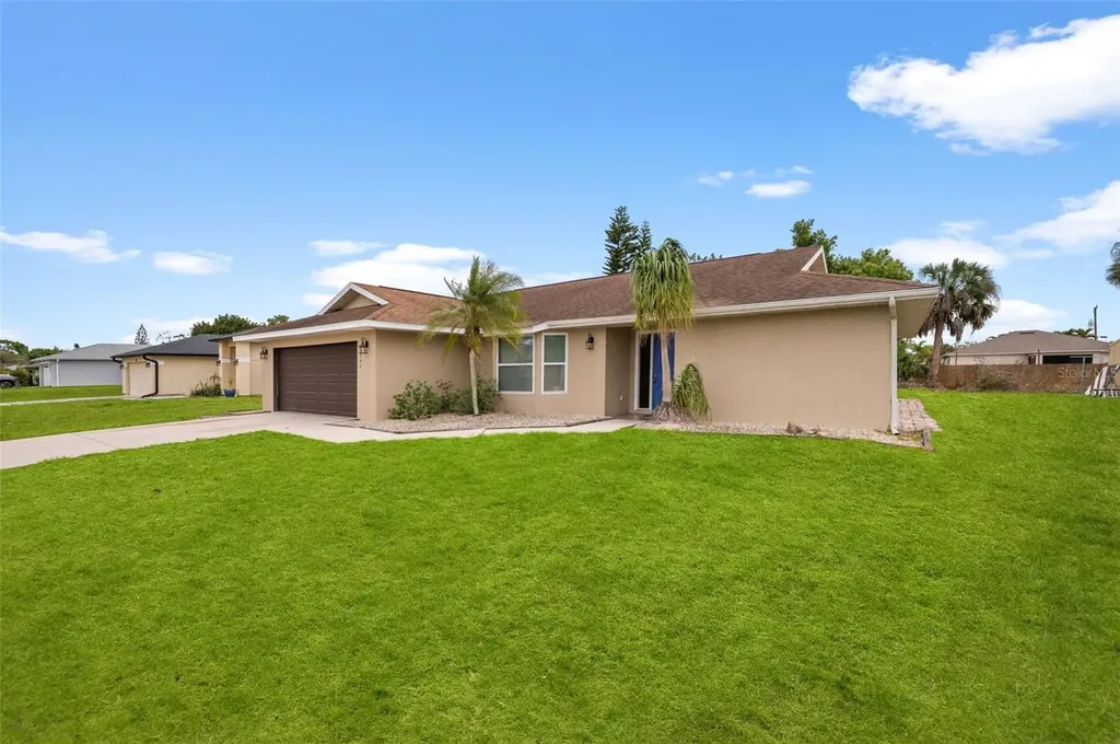 7044 Denmark Street Englewood FL 34224