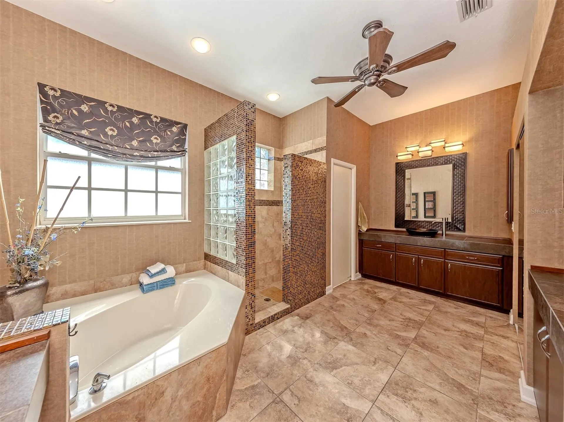 411 Wellington Court Venice FL 34292