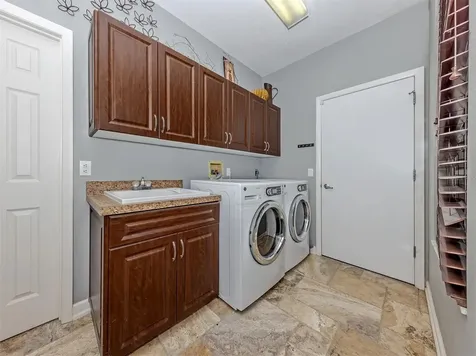 411 Wellington Court Venice FL 34292