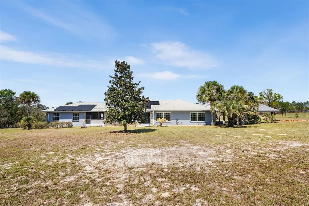 7450 SE State Road 121 Morriston FL 32668
