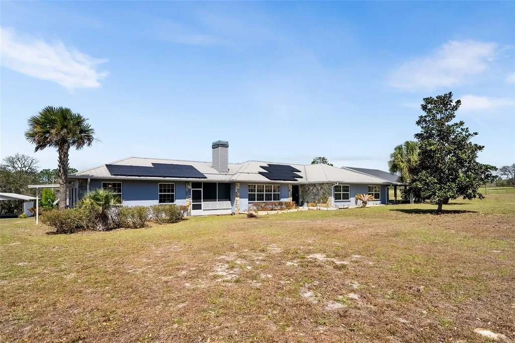 7450 SE State Road 121 Morriston FL 32668