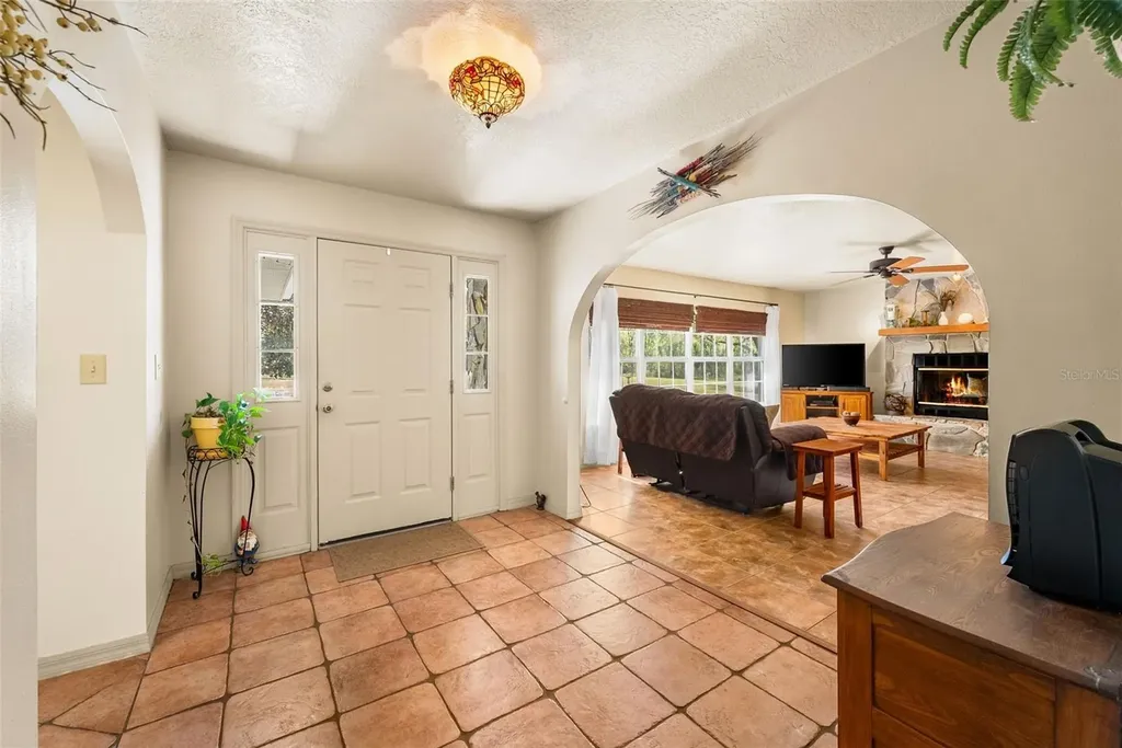 7450 SE State Road 121 Morriston FL 32668