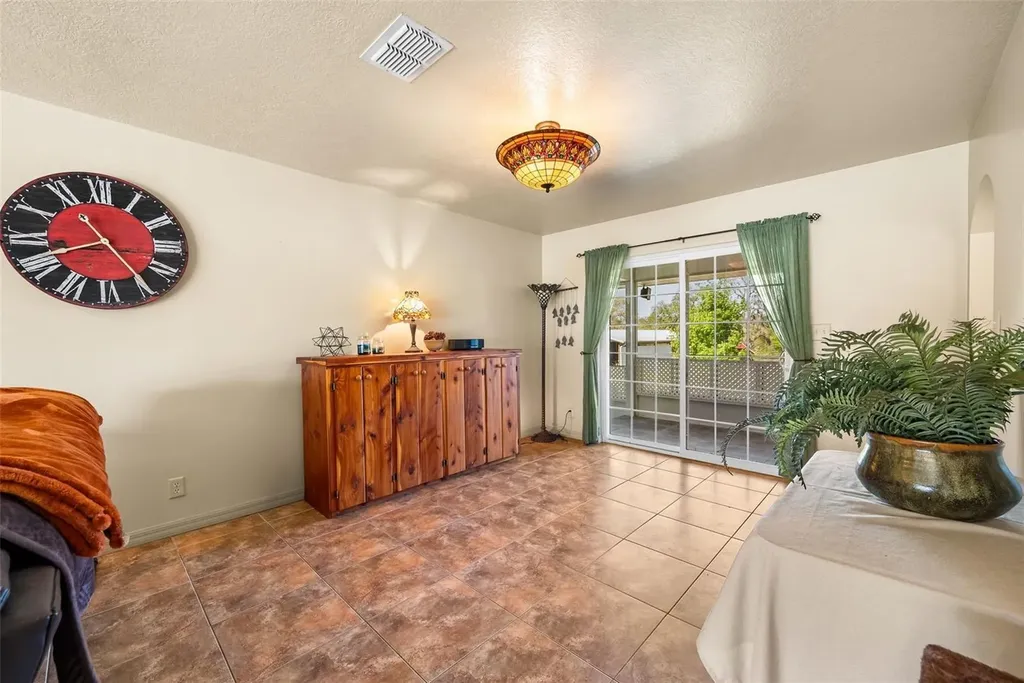 7450 SE State Road 121 Morriston FL 32668