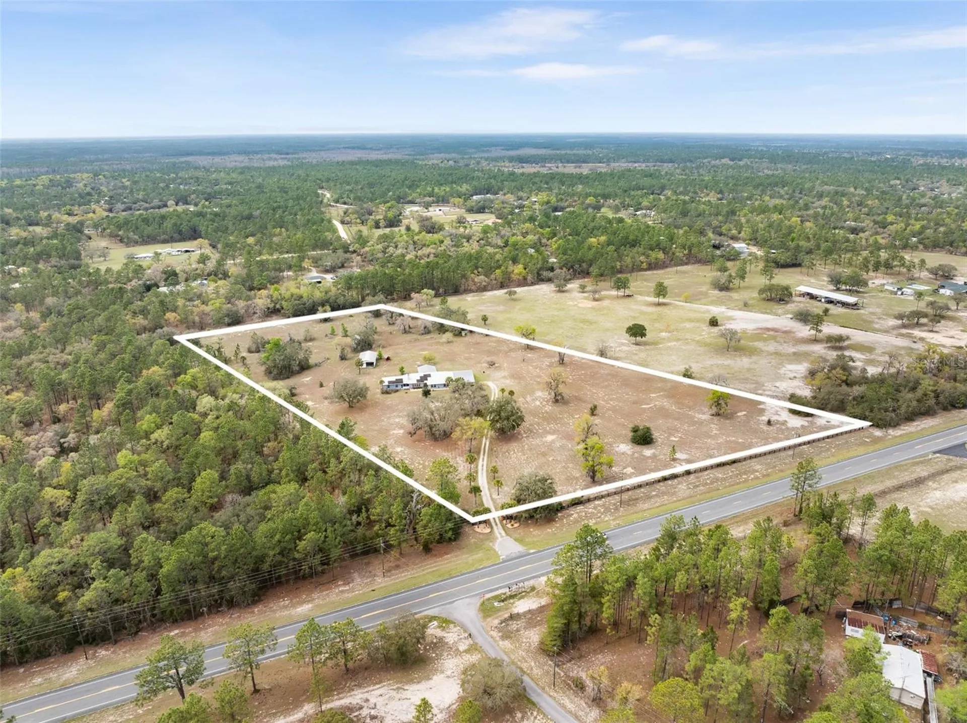 7450 SE State Road 121 Morriston FL 32668
