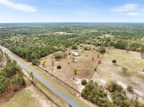 7450 SE State Road 121 Morriston FL 32668