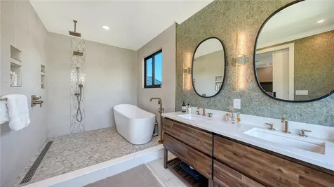 7022 Saddle Creek Circle Sarasota FL 34241
