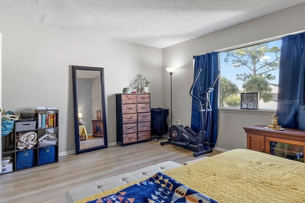 4269 S Semoran Boulevard Orlando FL 32822