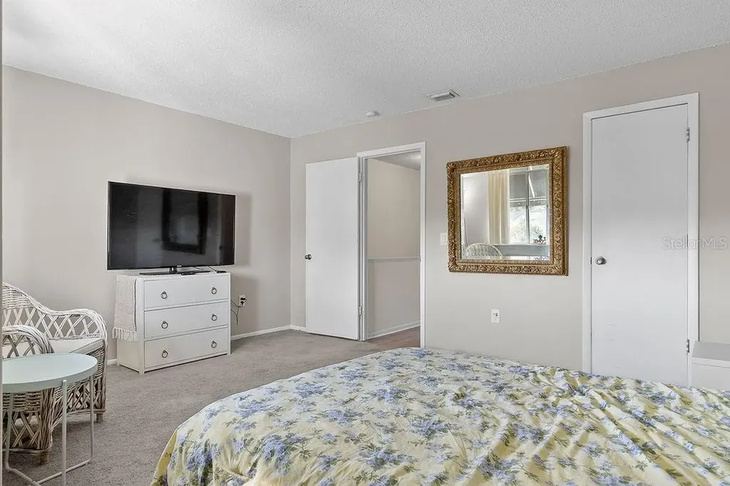 4269 S Semoran Boulevard Orlando FL 32822