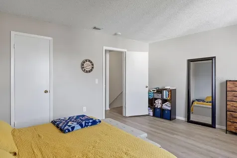 4269 S Semoran Boulevard Orlando FL 32822