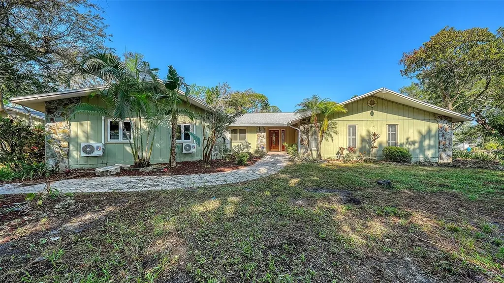 1812 54th Street E Bradenton FL 34208