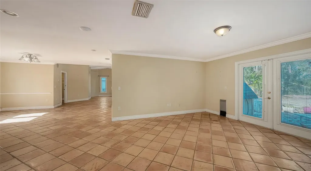 1812 54th Street E Bradenton FL 34208