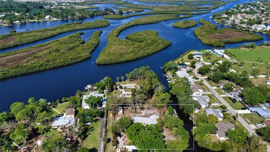 1812 54th Street E Bradenton FL 34208