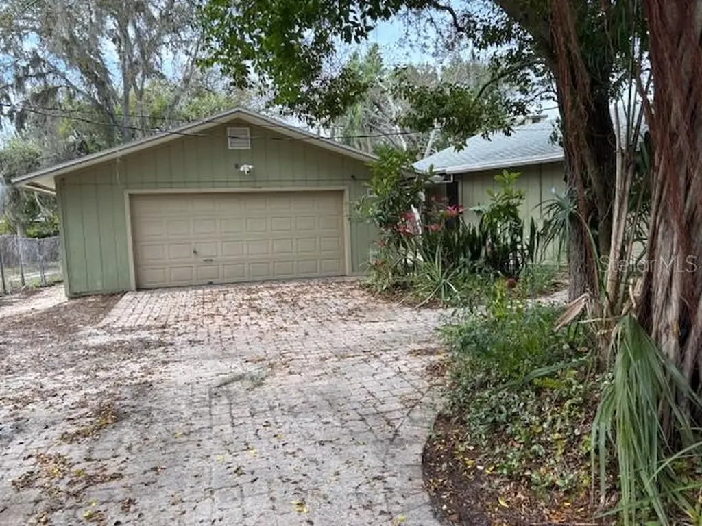1812 54th Street E Bradenton FL 34208
