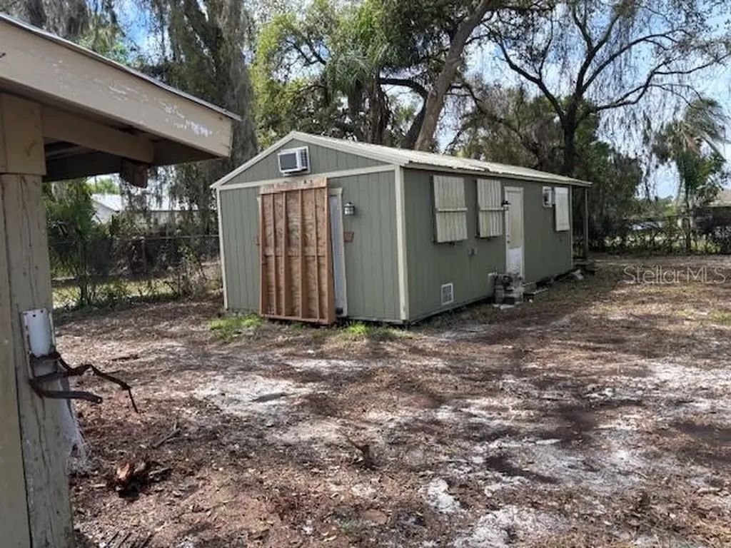1812 54th Street E Bradenton FL 34208