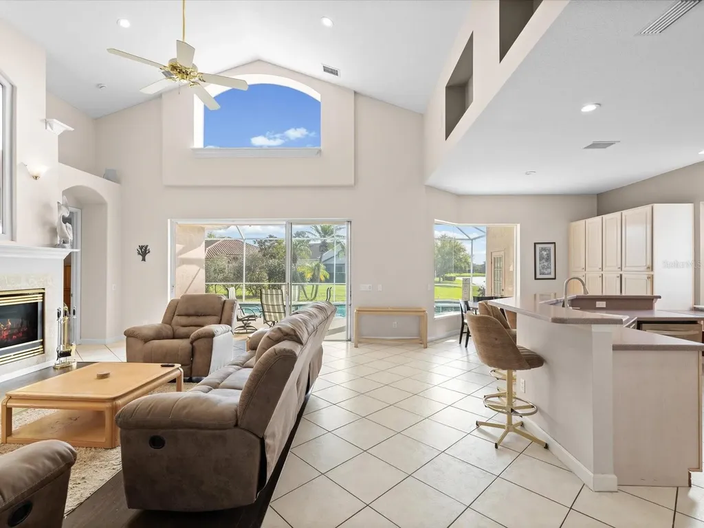 7730 Aralia Way Seminole FL 33777