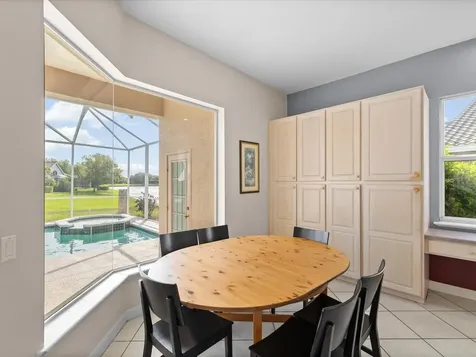 7730 Aralia Way Seminole FL 33777