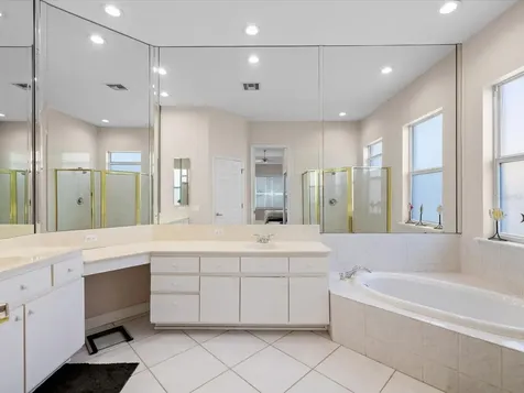 7730 Aralia Way Seminole FL 33777