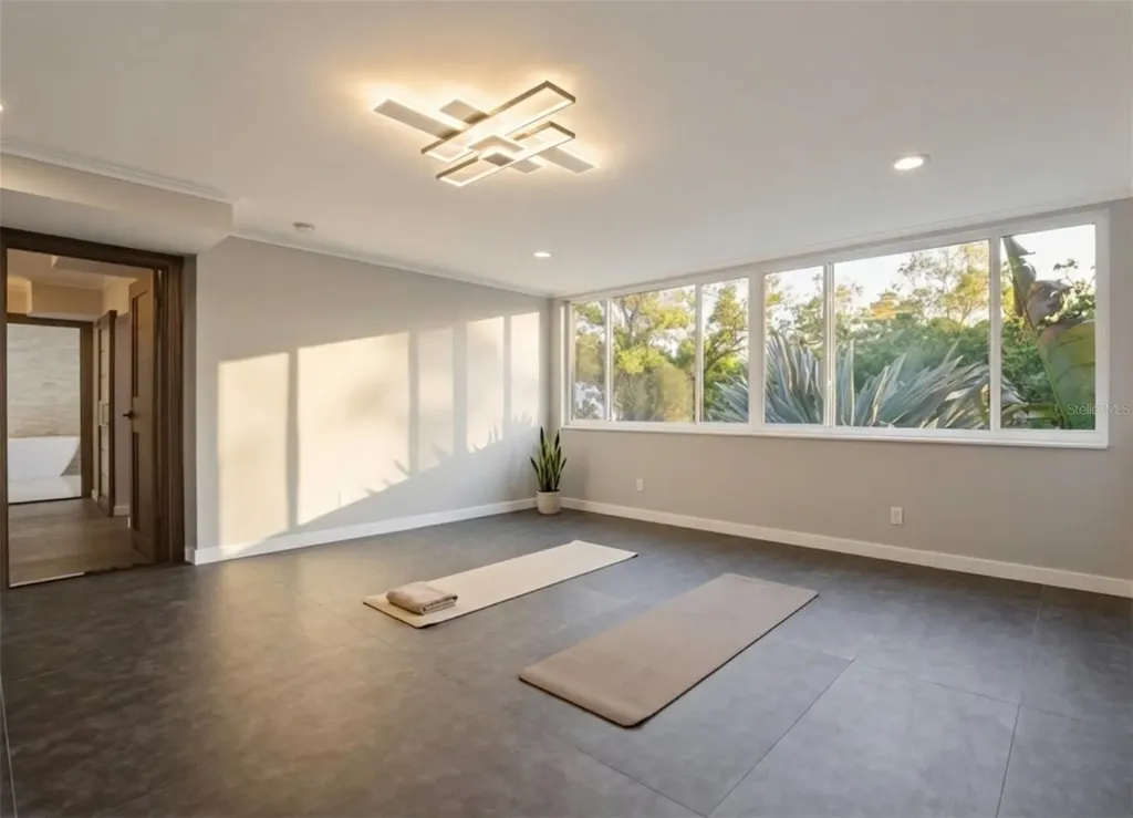 4942 Hubner Circle Sarasota FL 34241