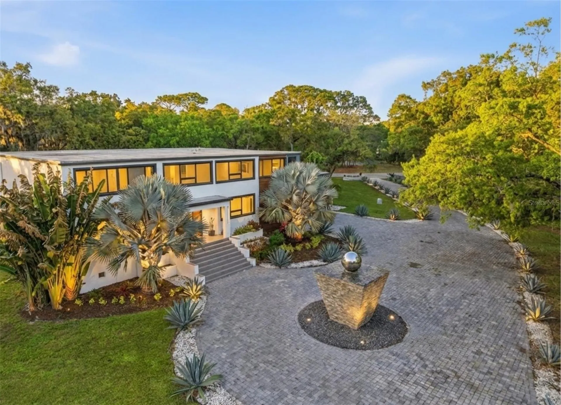 4942 Hubner Circle Sarasota FL 34241