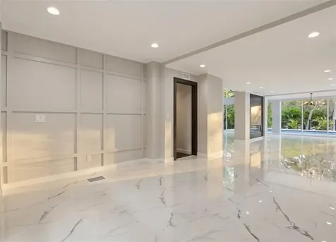4942 Hubner Circle Sarasota FL 34241