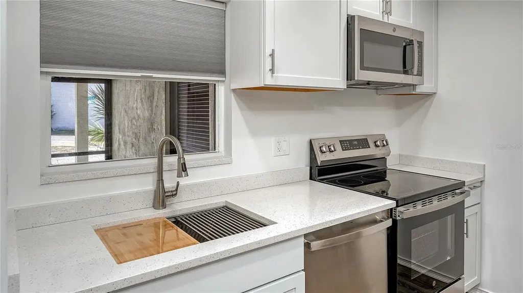 3310 Ramblewood Place Sarasota FL 34237