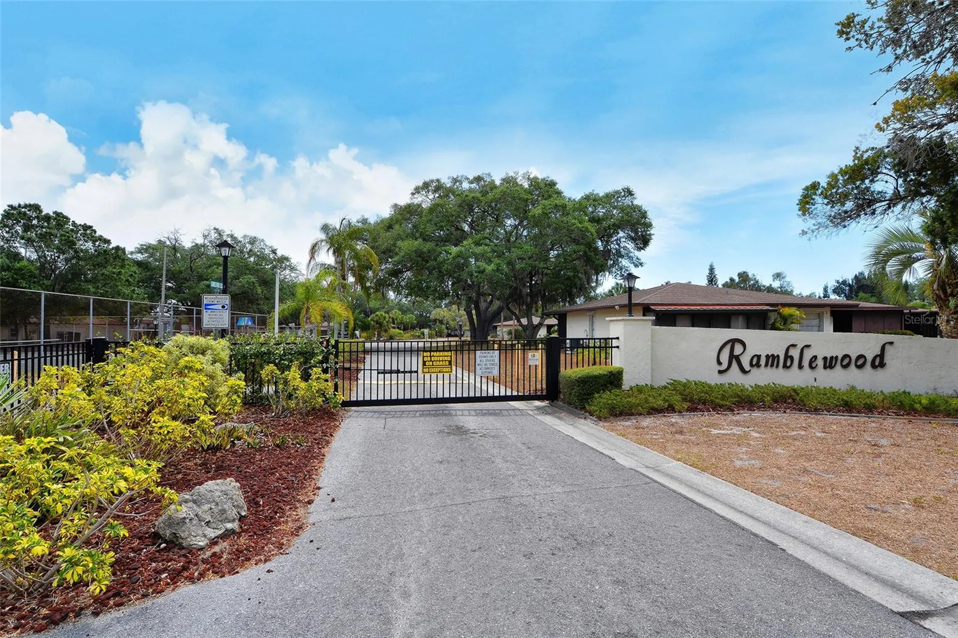 3310 Ramblewood Place Sarasota FL 34237