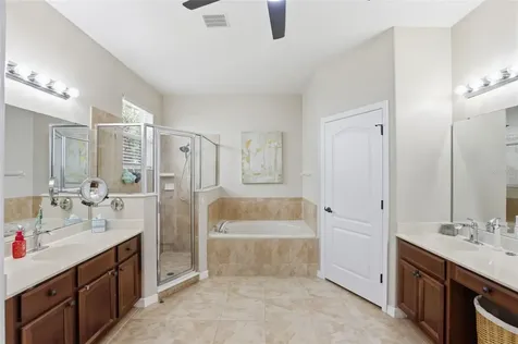 11337 Great Commission Way Orlando FL 32832