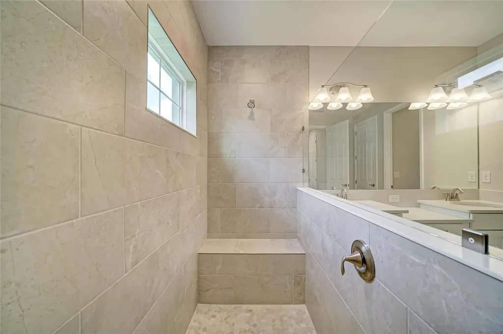 5237 Wolf Creek Drive Apollo Beach FL 33572