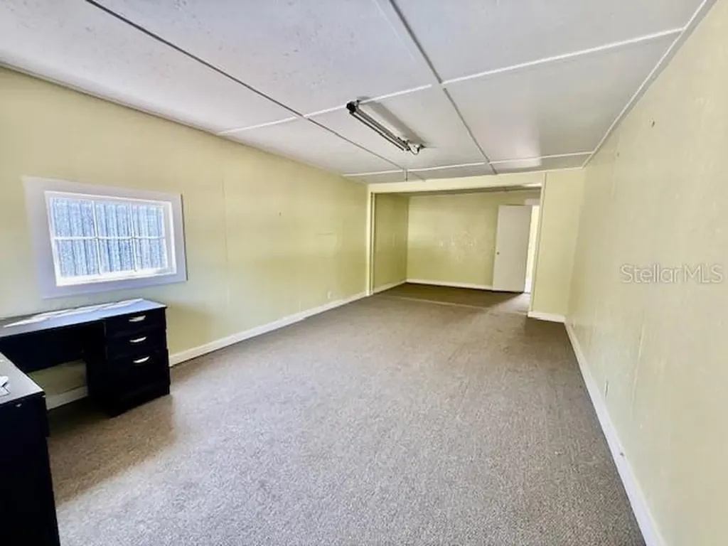 323 N Delaware Avenue Deland FL 32720