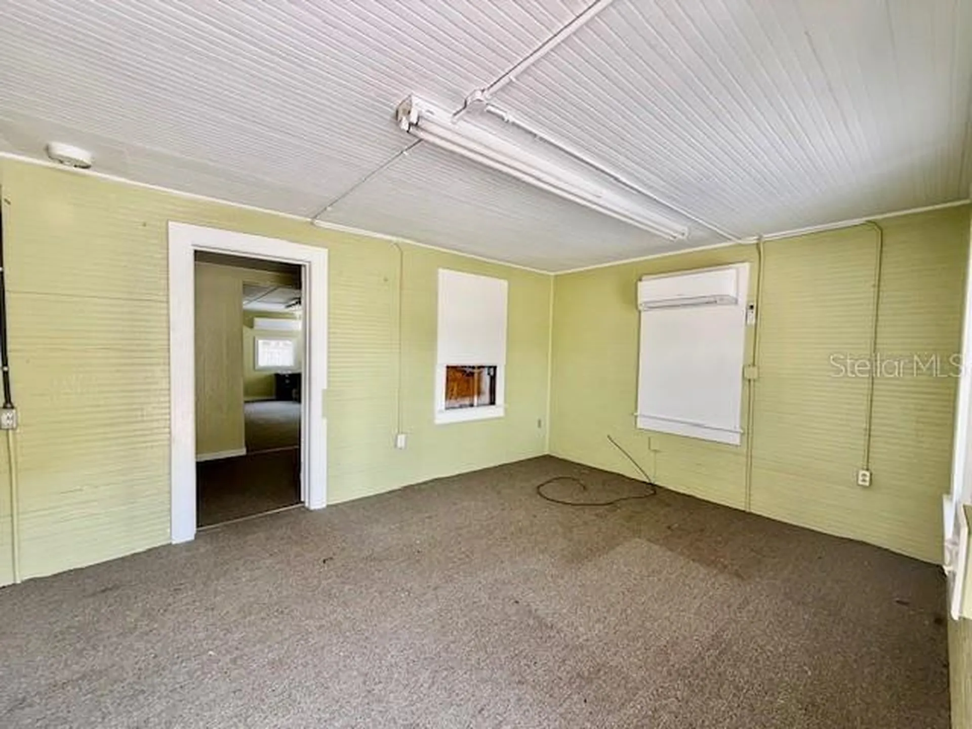 323 N Delaware Avenue Deland FL 32720
