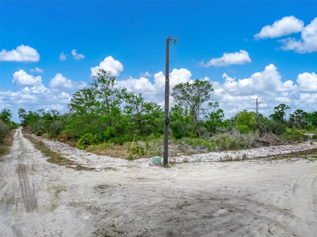 143 Patton Avenue Lake Placid FL 33852